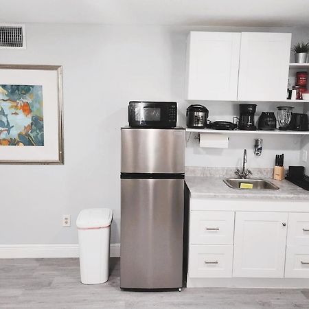 Cheerful Super Suite + 2 Queen + Sofa Bed Minutes From The Airport! Tampa Esterno foto