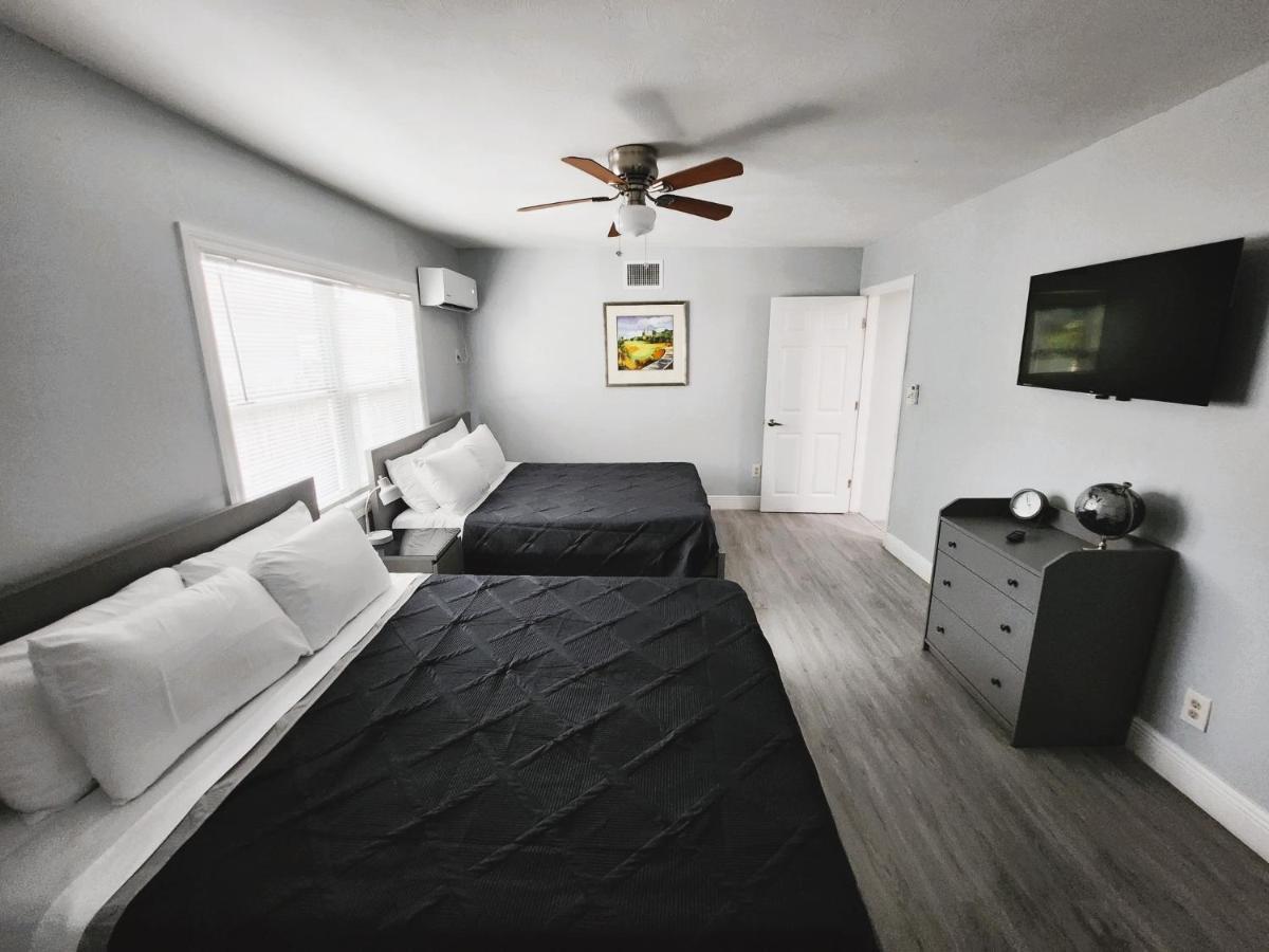 Cheerful Super Suite + 2 Queen + Sofa Bed Minutes From The Airport! Tampa Esterno foto